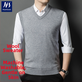 Ανδρικό γιλέκο μαλλιού με V-λαιμό, χωρίς μανίκια, παχύ μαλλί, 30–35% γούνες κουνελιού, ραβδωτό τελείωμα, φθινοπωρινό/χειμερινό 2024