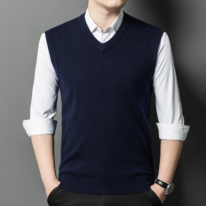 Ανδρικό γιλέκο μαλλιού με V-λαιμό, χωρίς μανίκια, παχύ μαλλί, 30–35% γούνες κουνελιού, ραβδωτό τελείωμα, φθινοπωρινό/χειμερινό 2024