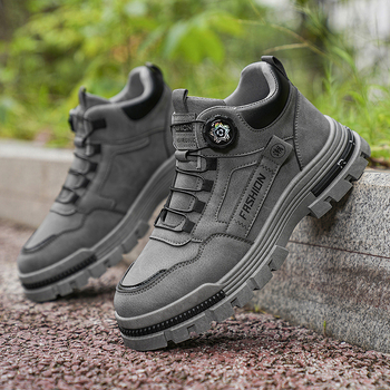 Ανδρικά εργασιακά μποτάκια - PU επάνω μέρος, στρογγυλή μύτη, μεσαίο ύψος, αδιάβροχα, κλείσιμο με περιστρεφόμενη αγκράφα, EVA πάτος, πλαστική σόλα, αθλητικό casual