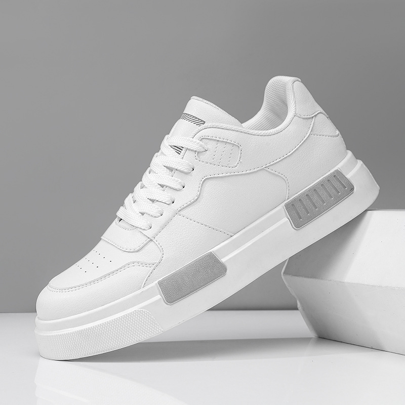 Ανδρικά αθλητικά παπούτσια, δερμάτινο επάνω μέρος, καουτσούκ σόλα, διχτυωτή επένδυση, κλείσιμο με κορδόνια, στρογγυλή μύτη