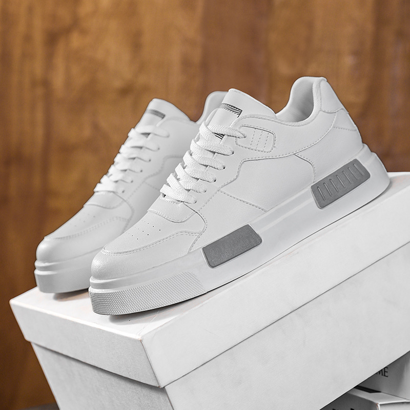 Ανδρικά αθλητικά παπούτσια, δερμάτινο επάνω μέρος, καουτσούκ σόλα, διχτυωτή επένδυση, κλείσιμο με κορδόνια, στρογγυλή μύτη