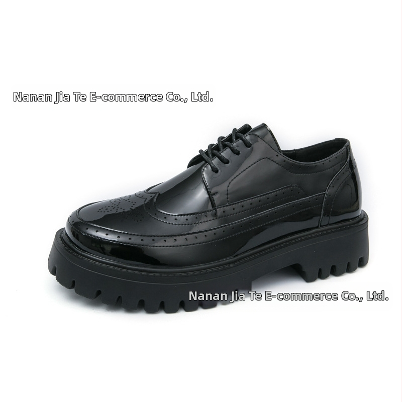 Ανδρικά δερμάτινα παπούτσια για επιχειρηματικό και business casual στυλ — επάνω μέρος από συνθετικό δέρμα, σόλα από καουτσούκ, κορδόνια, χαμηλό ύψος, μυτερός δάκτυλος