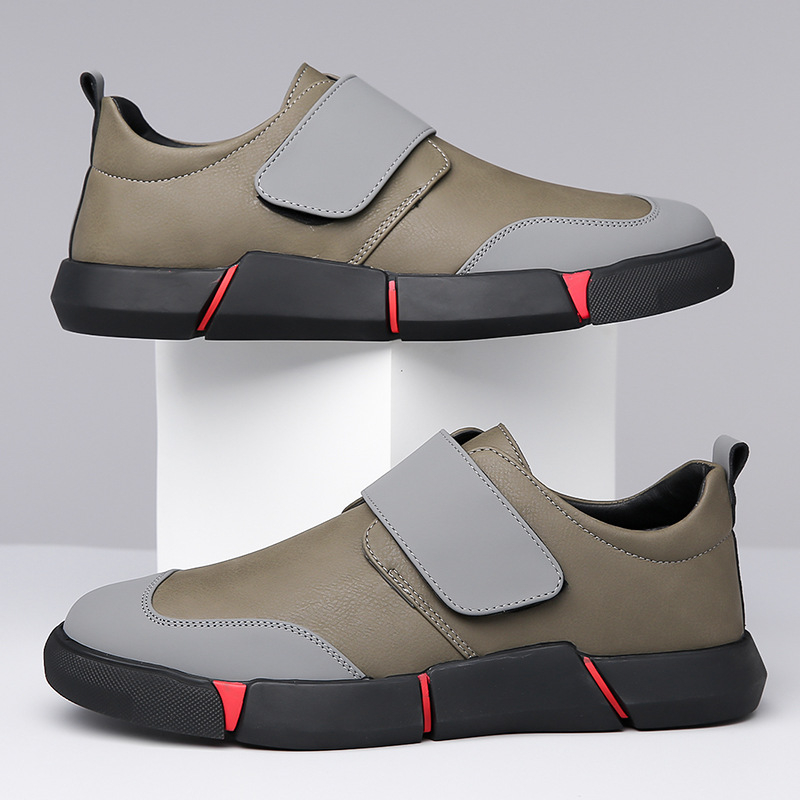 Ανδρικά casual παπούτσια με χοντρή σόλα – επάνω μέρος από συνθετικό δέρμα, σόλα από καουτσούκ, στρογγυλή μύτη, επίπεδη φτέρνα