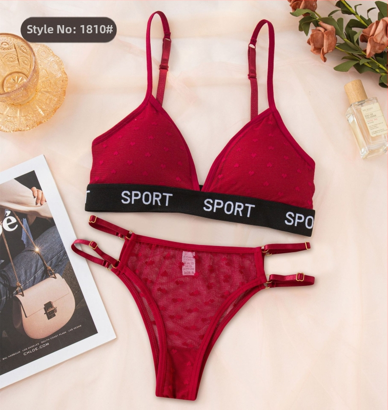 Mežģīņu bezvadu krūšturis komplekts ar trijstūra kausiem, push-up un savilkšanas efekts, elpojošas biksītes ar kokvilnas oderi