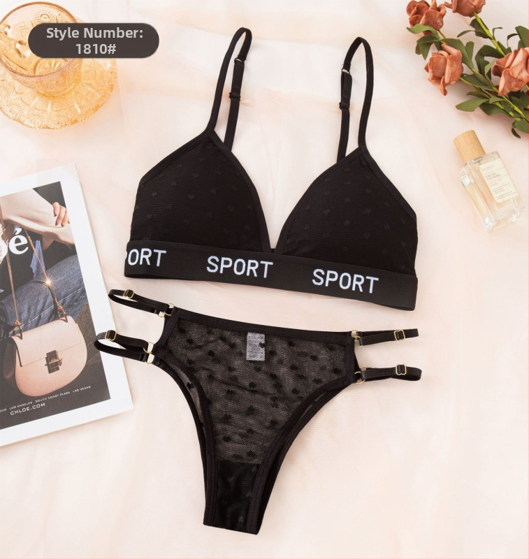 Mežģīņu bezvadu krūšturis komplekts ar trijstūra kausiem, push-up un savilkšanas efekts, elpojošas biksītes ar kokvilnas oderi