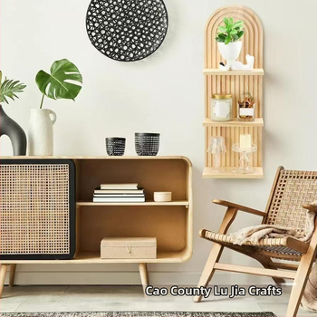 Ξύλινο ράφι τοίχου με δύο επίπεδα για γλάστρες και κρατήρας κεριών – απλός μοντέρνος σχεδιασμός