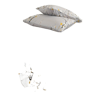 Burberry četrgabalu gultas veļas komplekts – Materiāls: ķīmiskā šķiedra; Raksts: augu ziedu motīvs; Druka un krāsošana: reaktīvā krāsošana; Audums: brushed; Svars: 800–1000 g