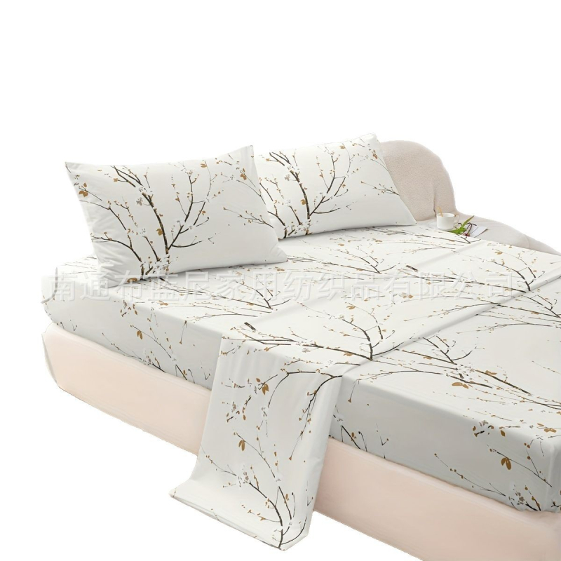 Burberry četrgabalu gultas veļas komplekts – Materiāls: ķīmiskā šķiedra; Raksts: augu ziedu motīvs; Druka un krāsošana: reaktīvā krāsošana; Audums: brushed; Svars: 800–1000 g