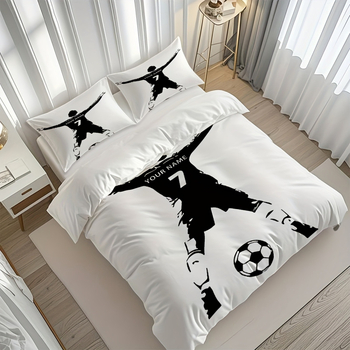 Trīsdaļīgs gultas veļas komplekts ar sporta tematu — digitālā druka; materiāls: ķīmiska šķiedra; stils: moderns minimālisms; zīmols: Tulas