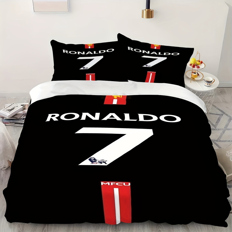 Trīsdaļīgs gultas veļas komplekts ar sporta tematu — digitālā druka; materiāls: ķīmiska šķiedra; stils: moderns minimālisms; zīmols: Tulas