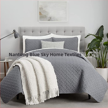 Mindennapos évszakokhoz illő paplanhuzat készlet, 3 darabos, mosható, anyag: kémiai rost, töltet: általános rost, paplan súlya 2-3 jin
