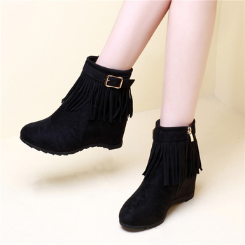 Ženske gležnjače s resicama, visoke potpetice (gornji dio PU, zaobljen vrh, debeli pet, visina potpetice 6–8 cm, bočni zatvarač)