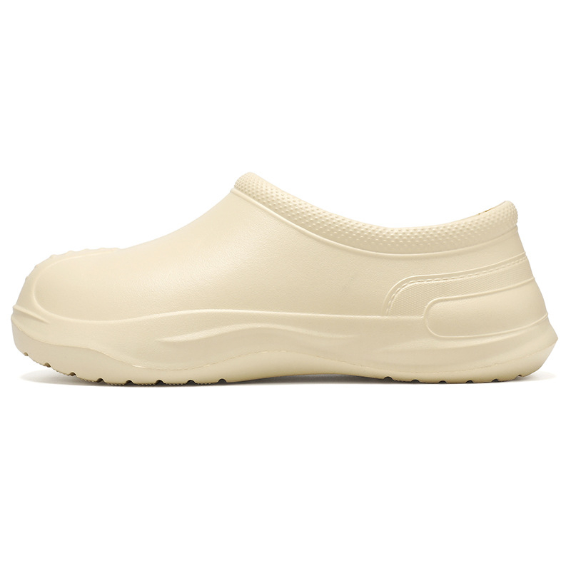 Szakács cipő: vízálló, csúszásmentes, középső lábszármagasságú, slip-on, PU talp