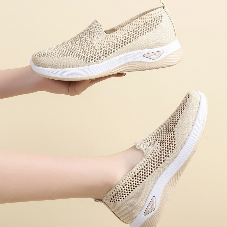 Sieviešu tīklu sporta apavi slip-on, elpojoši un viegli, zems augšdaļas dizains (augšpuse: PU; iekšējais: Super fiber; zole: dabīgais kaučuks; aizvērums: slip-on)