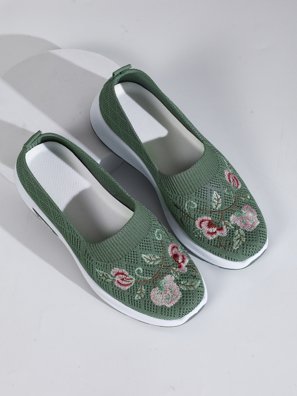 Mocasini pentru femei (vârf rotund, exterior textil, talpă din cauciuc, slip-on, toc mediu 3–5 cm)