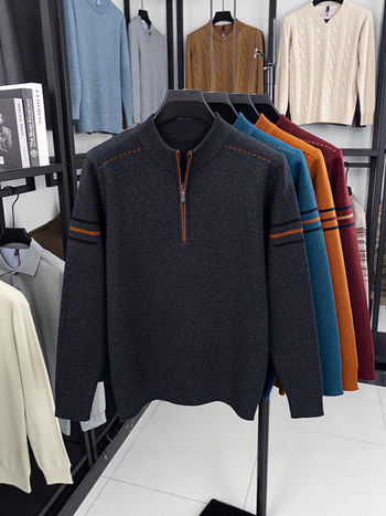 Пуловер с цип и стояща яка, райета, дебел плетен модел, свободна кройка, полиестерна тъкан