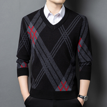 Мъжки пуловер от смесена вълна, свободен силует, V-образно деколте, дебел плет, ръбести кантове