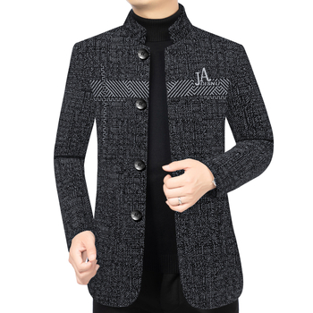 Καρντιγάν με σταθερό γιακά, επένδυση φλίς, γέμισμα πολυεστέρα, τσέπες 3D patch