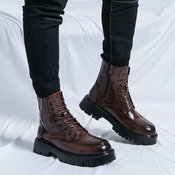Férfiaknak készült valódi bőrből készült bakancs, magas szárú, brit stílus, vastag talp, magasság növelő, téli, középmagas szár