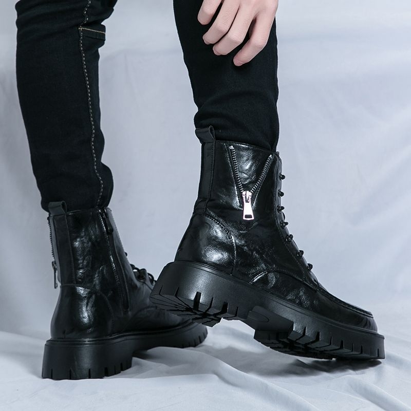 Férfiaknak készült valódi bőrből készült bakancs, magas szárú, brit stílus, vastag talp, magasság növelő, téli, középmagas szár