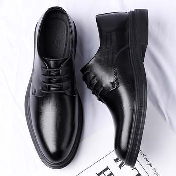 Ανδρικά επίσημα δερμάτινα παπούτσια – αύξηση ύψους, επάνω μέρος από μικροϊνές δέρματος, σόλα από καουτσούκ, μυτερός δάκτυλος
