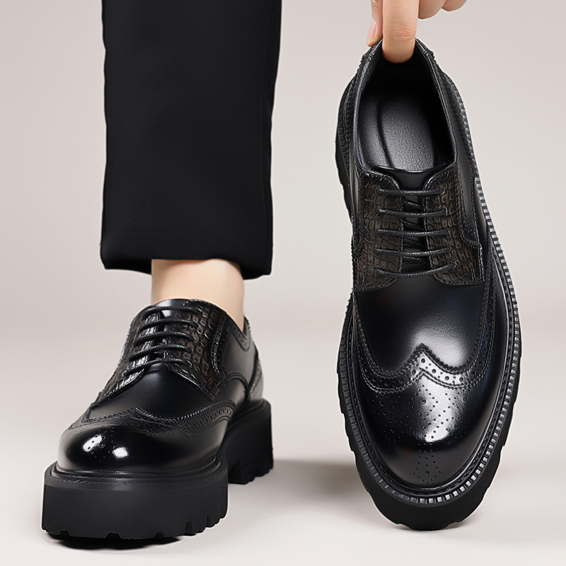 Ανδρικά Δερμάτινα Παπούτσια Brogue με Σκαλιστό Σχέδιο, Αιχμηρός Δάκτυλος, Σόλα EVA, Μπροστινό Δέσιμο με Κορδόνια, Μέσο Ύψος Τακουνιού 3-5 cm