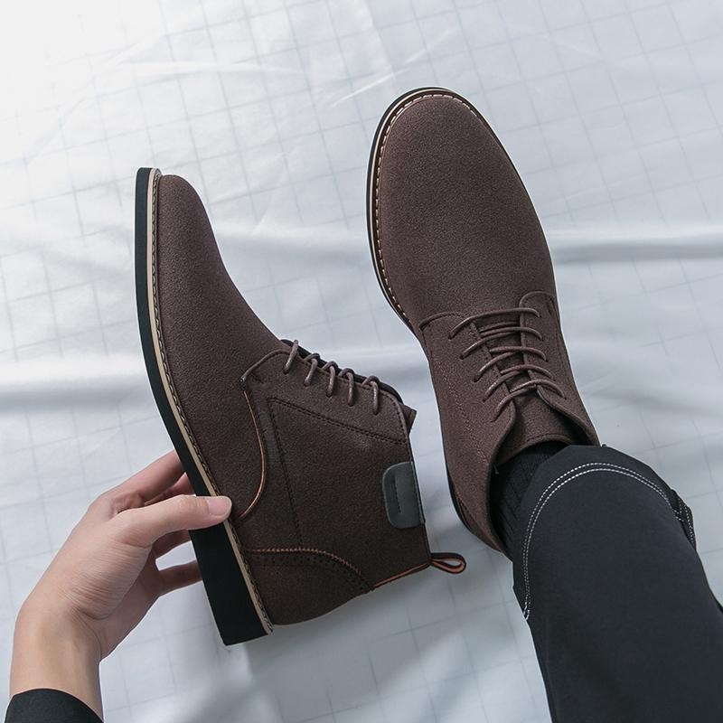 Мъжки кожени обувки – горна част от микрофибърна кожа, подметка от гума, леки, вътрешност с мрежеста подплата, подходящи за четири сезона