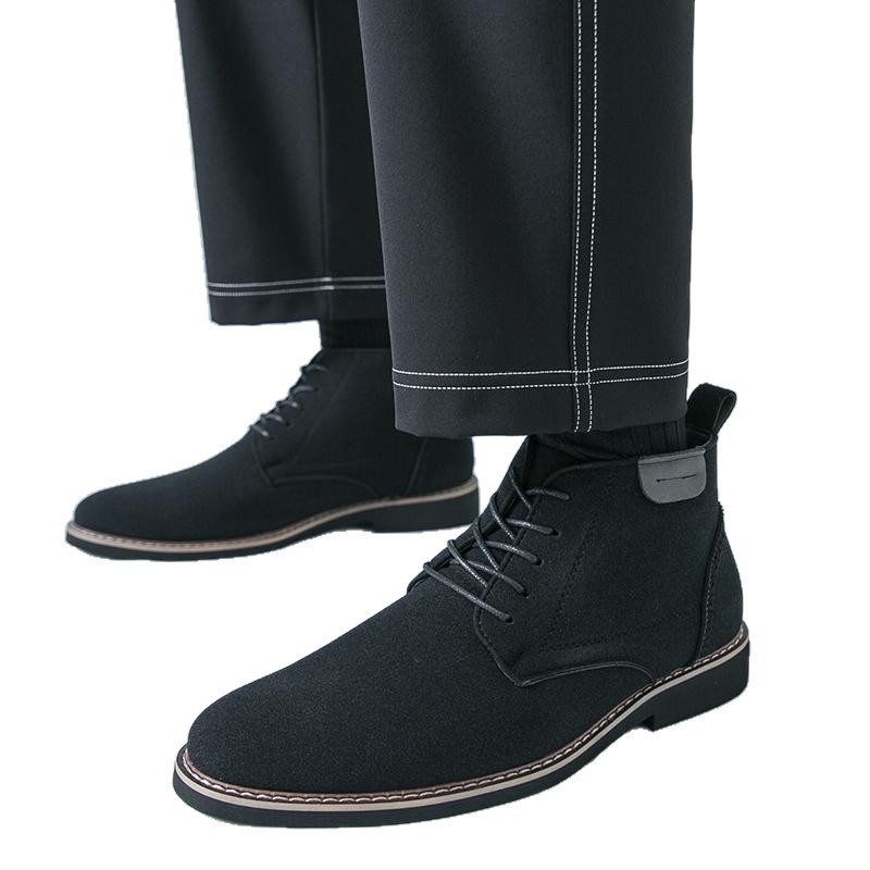 Мъжки кожени обувки – горна част от микрофибърна кожа, подметка от гума, леки, вътрешност с мрежеста подплата, подходящи за четири сезона