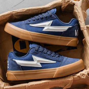 Ανδρικά Παπούτσια Skateboard – στρογγυλός нос, άνω μέρος από μικτά υλικά, καουτσούκ σόλα, κορδόνια, αυξημένη σόλα