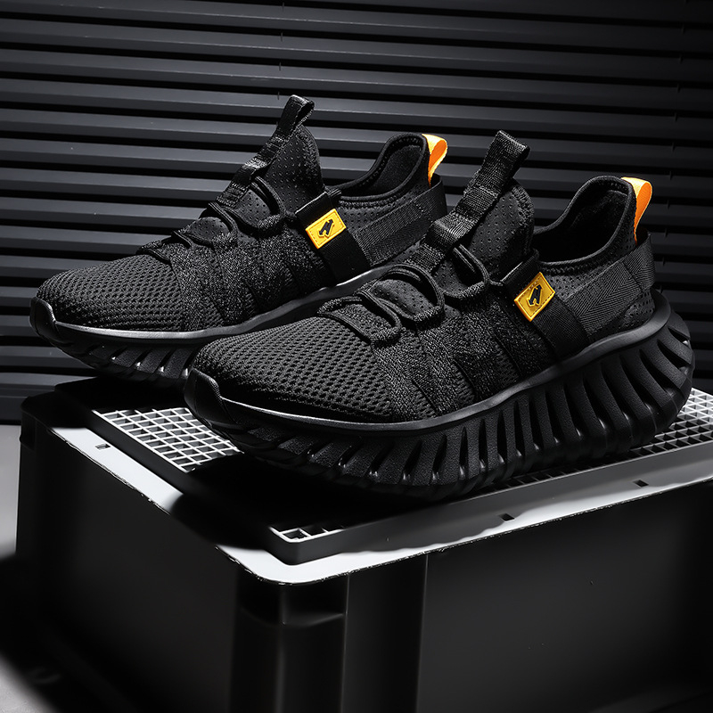 Férfi futócipők – Légáteresztő hálós felsőrész, ütéscsillapítás, fűzővel záródó, gumi talp