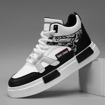 Ανδρικά skate παπούτσια με φαρδιά σόλα για αύξηση ύψους | Άνω μέρος συνθετικό δέρμα, ψηλό πάνω μέρος, κλείσιμο με κορδόνια, εσωτερική mesh επένδυση, ύψος φτέρνας 3–5 εκ, μοτίβο Color Blocking