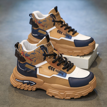 Vīriešu augstās Martins zābaki ziemai – ūdensizturīgs mikrošķiedras augšdaļa, gumijas zole, augsts augšdaļas, zems papēdis