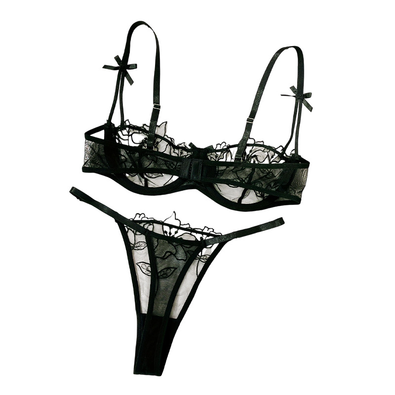 Krūštura komplekts ar izgriezumu mežģīnei, Push-Up, 3/4 kauss, fiksēti dubultie siksniņas, muguras aizdare