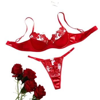 Σετ σουτιέν με 3/4-κύπελλο, χωρίς διαμορφωμένο κύπελλο, πολυεστερικό ύφασμα, πίσω κούμπωμα με τρεις σειρές αγκιστρώσεων, σταθερά διπλά λουριά