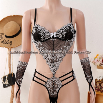 Δαντελένιο κορμάκι με φιόγκο και γάντια – στυλ τριών σημείων, 90–95% πολυεστέρα