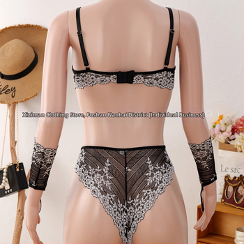 Δαντελένιο κορμάκι με φιόγκο και γάντια – στυλ τριών σημείων, 90–95% πολυεστέρα