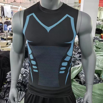 Vyrų be rankovių Slim-Fit marškinėliai – kvėpuojantys, greitai džiūstantys, prakaito valdymas, elastūs; Milk Silk audinys, 90% poliesteris; Skirta bėgimui, treniruotėms, lauko dviračiams