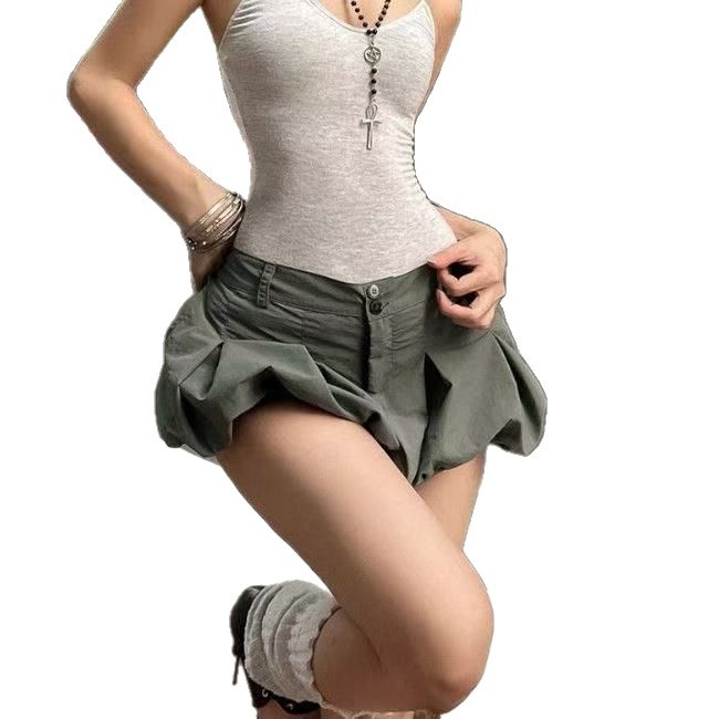 Ženske culotte capri hlače - nizak struk, Capri duljina, poliester (Ključne značajke: poliester; culotte; nizak struk; Capri duljina)