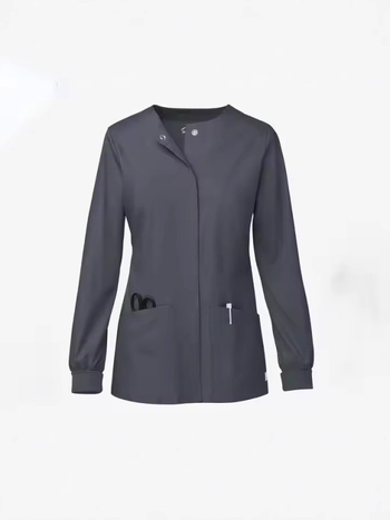 Dámsky uniformný top pre sestry – elastický, rýchloschnúci, proti postrekom, dlhé rukávy, nemocnica/klinika; 65% polyester, 35% bavlna (zmes chemických vlákien).