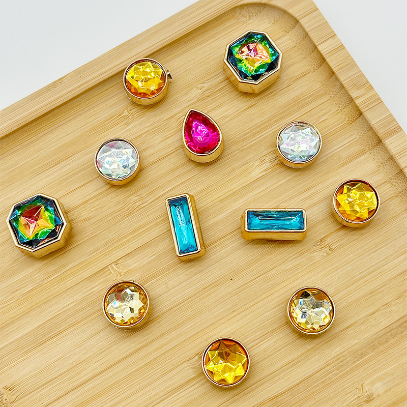 Αξεσουάρ παπουτσιών με λουλούδι από Rhinestones, κατάλληλο για σανδάλια και παντόφλες, Μοντέλο Ay0201 σετ με πολύχρωμα διαμάντια, Υλικό ακρυλικό/PP/ABS, Αποσπώμενα κρύσταλλα