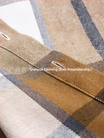 Ανδρικό casual πουκάμισο με κουκούλα σε καρό μοτίβο, λεπτομέρεια μπλοκ σχεδίου, στυλ Χαρατζούκου, εμφάνιση δύο τεμαχίων