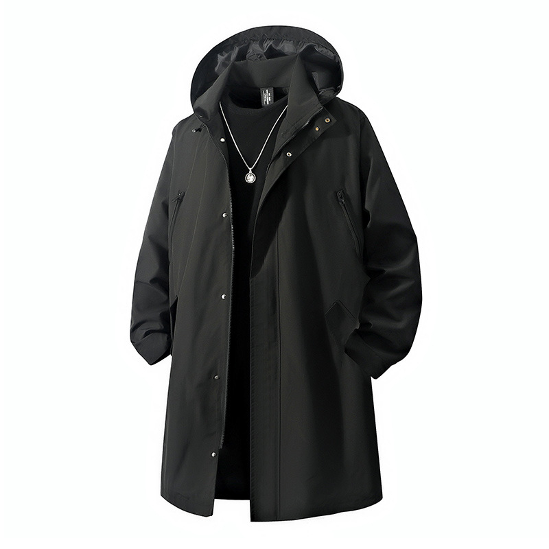 Palton cu glugă, lungime 80–100 cm, croială lejeră, exterior 100% poliester, căptușă 100% poliester