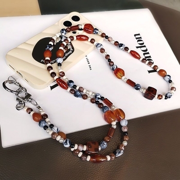 Найлонова каишка за телефон с геометрична керамична висулка и пластмасова катарама, висулката е включена