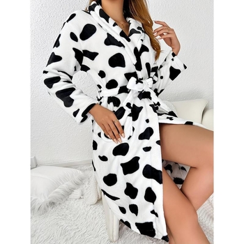 Miego komplektas su ilgomis rankovėmis, pūkuota pusfliso medžiaga, karvės odos raštas su gėlėmis, 2025 m. pavasaris