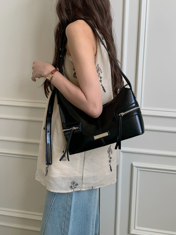 Femi τσάντα ώμου PU σε στυλ Cross-Border Trend, ορθογώνιο σχήμα, κλείσιμο με φερμουάρ, πολυεστερική επένδυση, εσωτερική θήκη με φερμουάρ και θήκη για κινητό