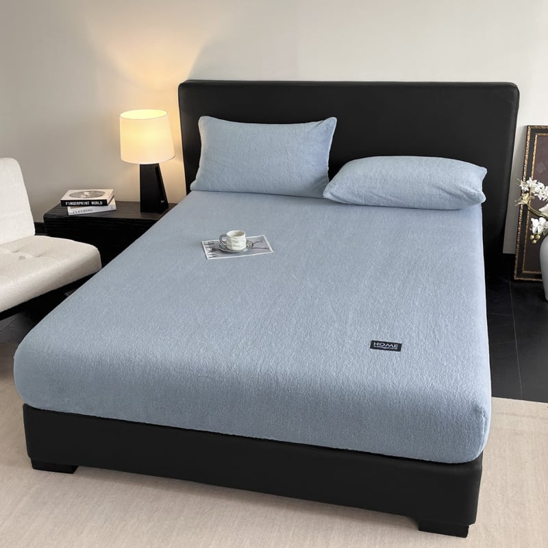 Pieno šilko patalynės komplektas su lovos apdaila, 3 dalys, siūta quilt, reaktyvus dažymas, vienodos spalvos raštas, šiuolaikiškas minimalistinis stilius