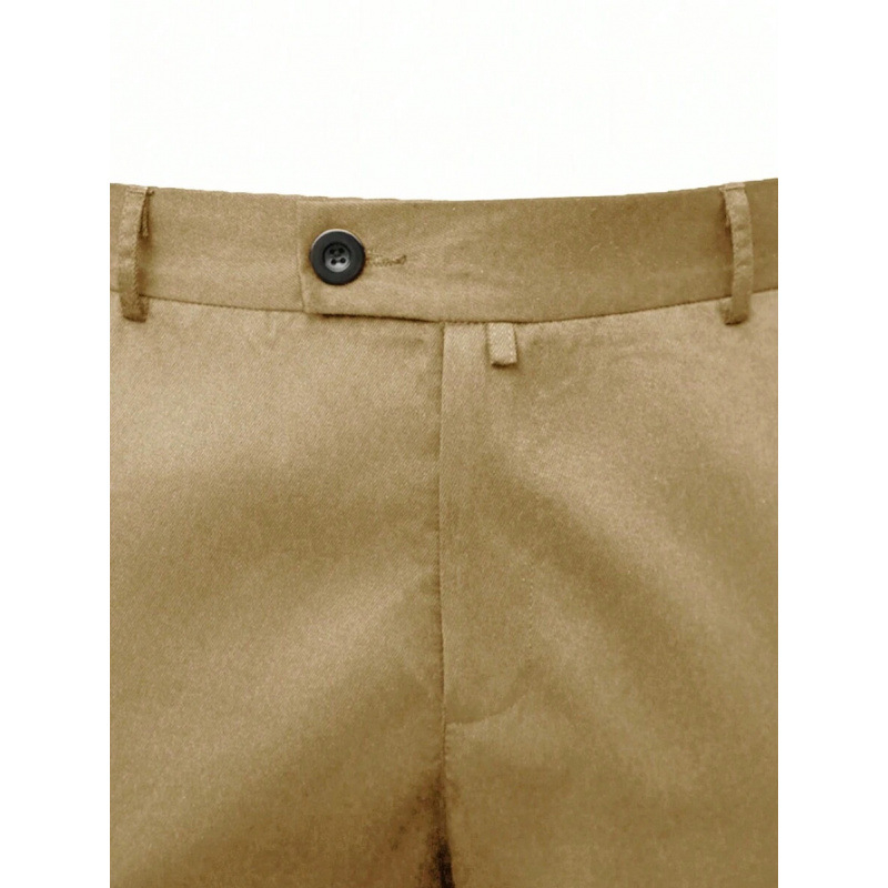 Pantaloni casual pentru bărbați, uni, cu buzunare; croială dreaptă; închidere cu trei rânduri de nasturi; țesătură din amestec de fibre chimice cu fibre de acetat; croi mulat; lansare vară 2023