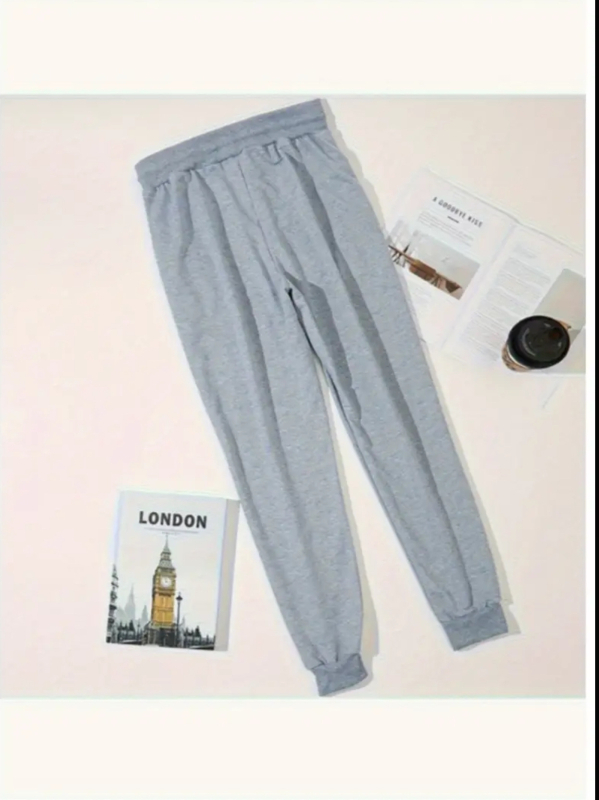 Ανδρικό σετ 3 τεμαχίων φλίς: μακριά παντελόνια με κορδόνι, μεσαία μέση, εφαρμοστό σχήμα, εκτύπωση με γράμματα