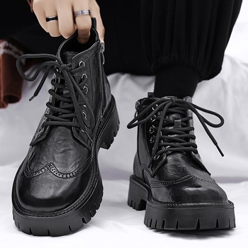 Ανδρικά δερμάτινα μποτάκια με ψηλό επάνω μέρος, φαρδιά σόλα, στρογγυλή μύτη, κορδόνια, PU επάνω