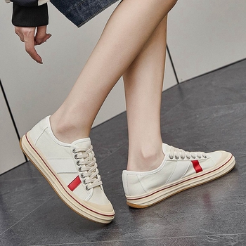 Sieviešu platnie kurpes Korejas stilā ar priekšējo šņorēšanu, elpojošs augšējais materiāls, gumijas zole, vasara 2025